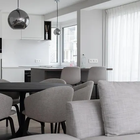 Park View - High End Apartament *